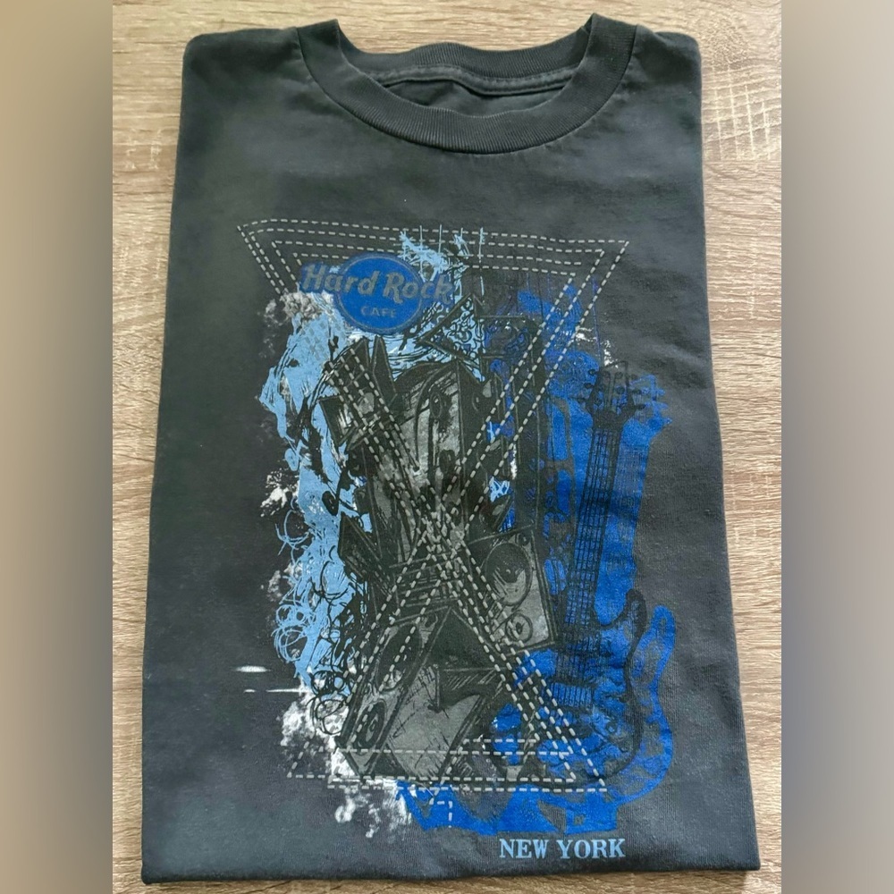 Hard Rock Cafe Shirt